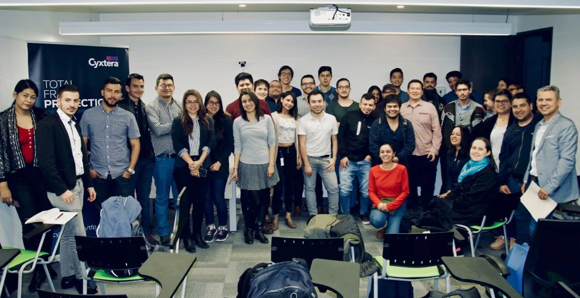 Photo con la Comunidad Spark 4